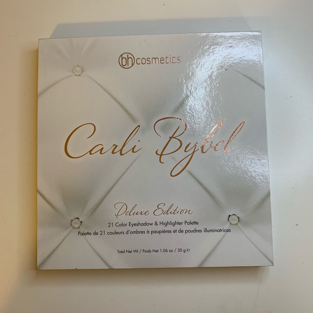 Carli Bybel Eye Shadow Palette